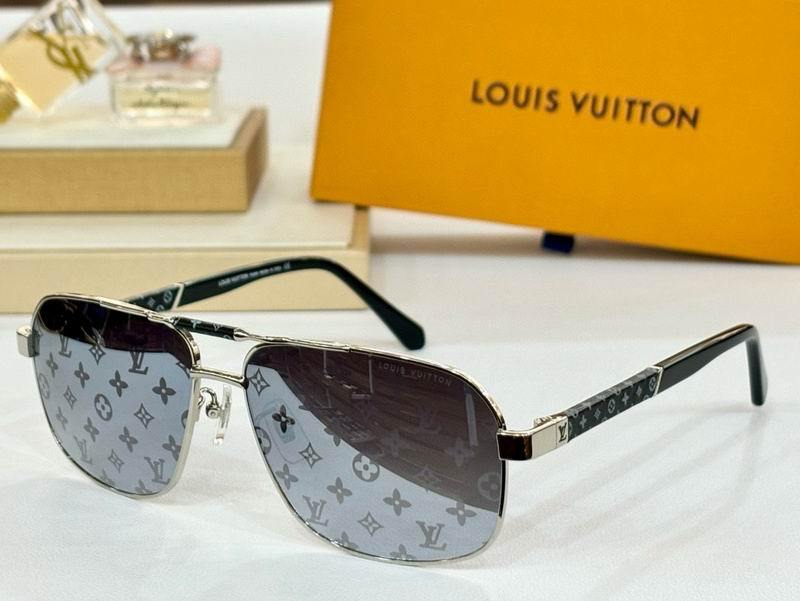 LV Sunglasses 768